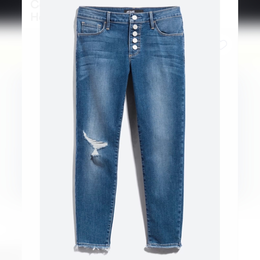 Just Black Distressed Cropped Jean